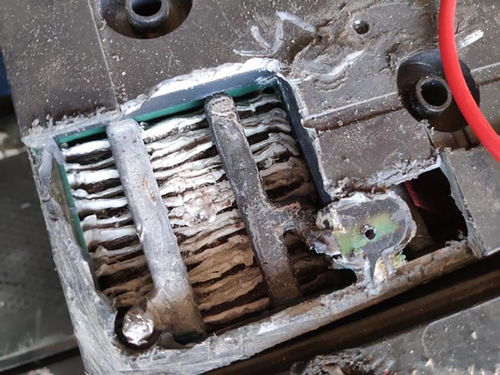 電瓶維修中的電池修復(fù)方法與反應(yīng)原理詳解